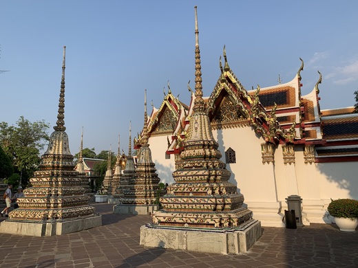 Hrobky v komplexu Wat Pho