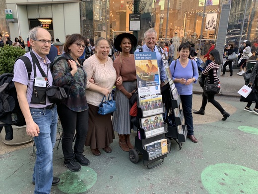 Na zvěstovatele s vozíky jsme narazili kousek od Times Square